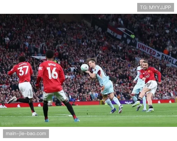 曼联迎战布伦特福德：卡里克能否率队延续主场不败纪录